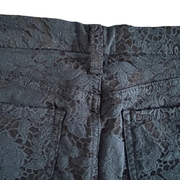 7 for all Mankind Jen 7 Lace Overlay Pants Women sz 4 Navy ankle skinny Feminine - Picture 12 of 13